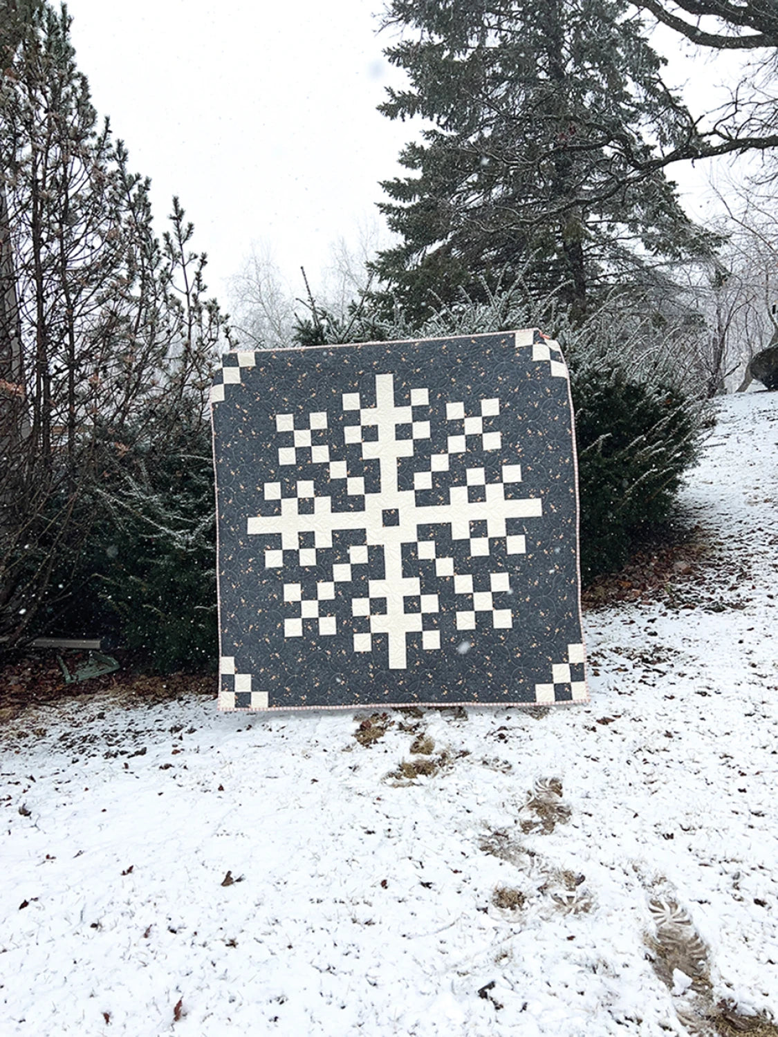 Abby Luchsinger| Cozy Quilts for the Modern Home