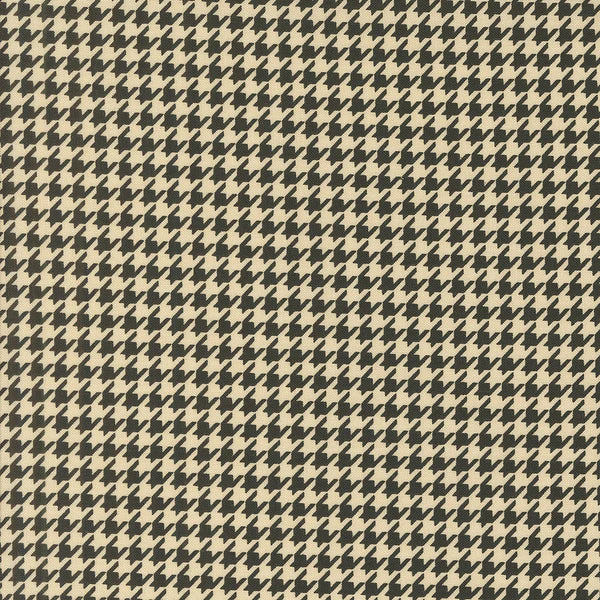 Home Sweet Haunt Fat Quarter Stack | 15 FQ