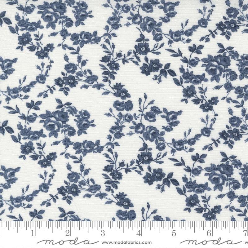 Nantucket Summer | Cream Navy