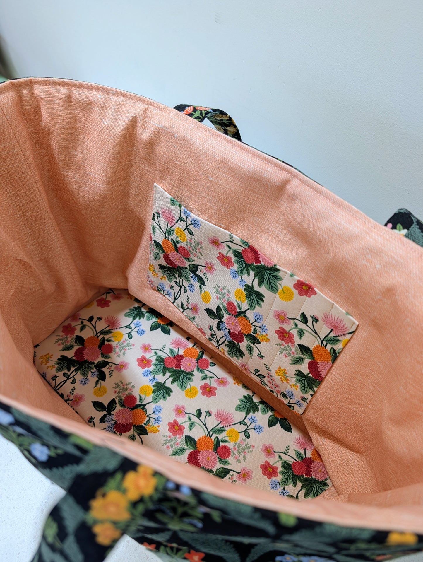 Class | Oversized Book Lover's Tote