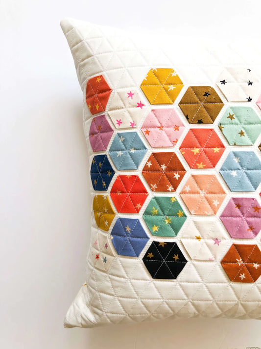 Modern Handcraft | Hexie Pillow Pattern