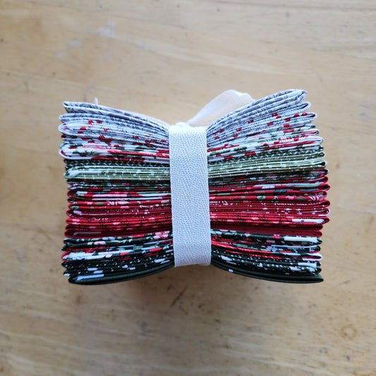 Berry & Pine Fat Quarter Stack |  16 FQ