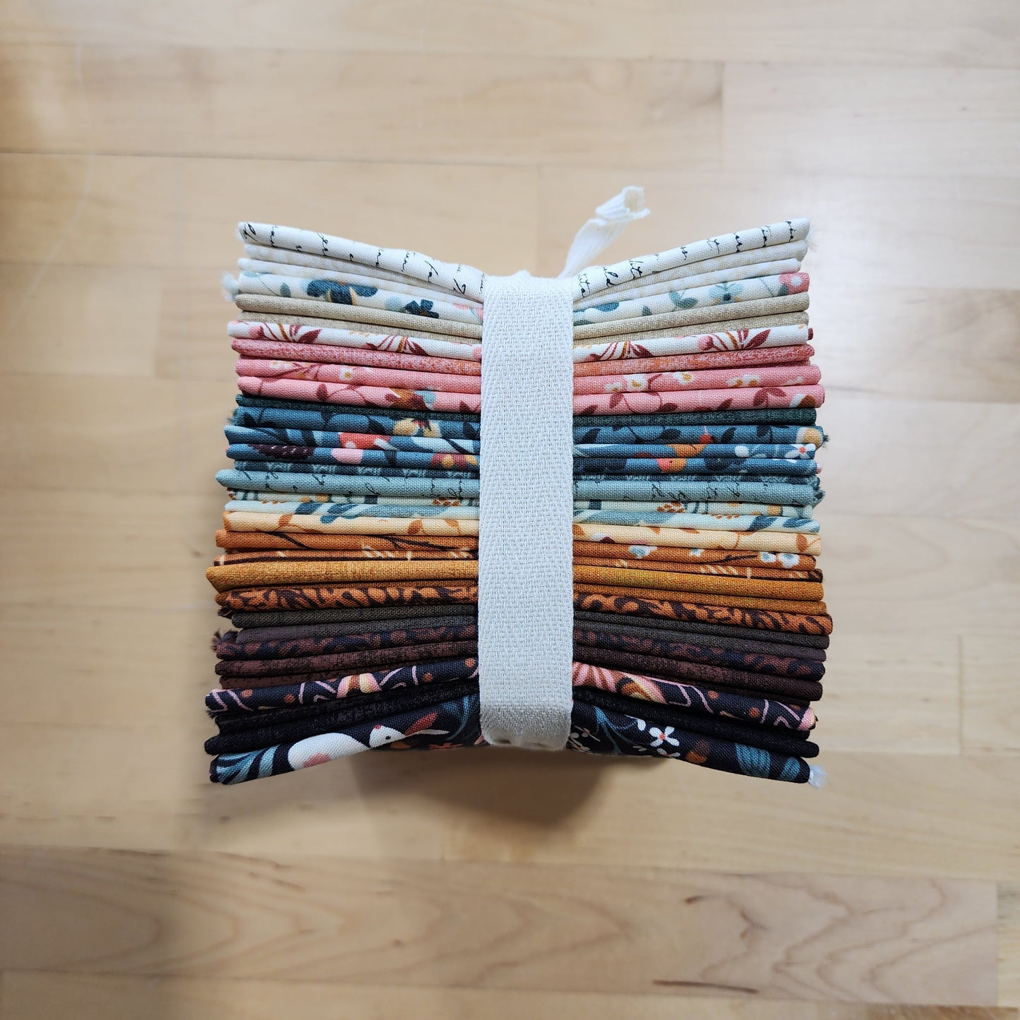 Acorn Hollow Fat Quarter Stack |  25 FQ