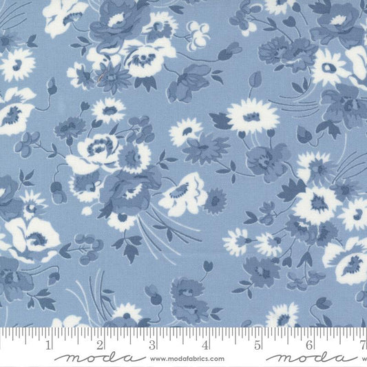 Nantucket Summer | Light Blue