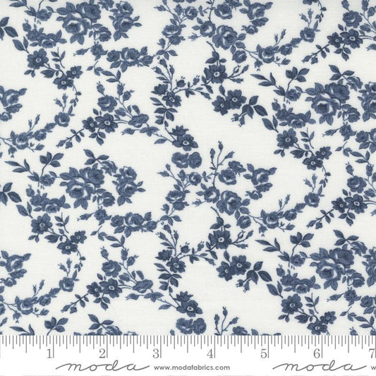 Nantucket Summer | Cream Navy
