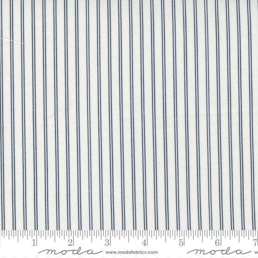 Nantucket Summer | Cream Navy