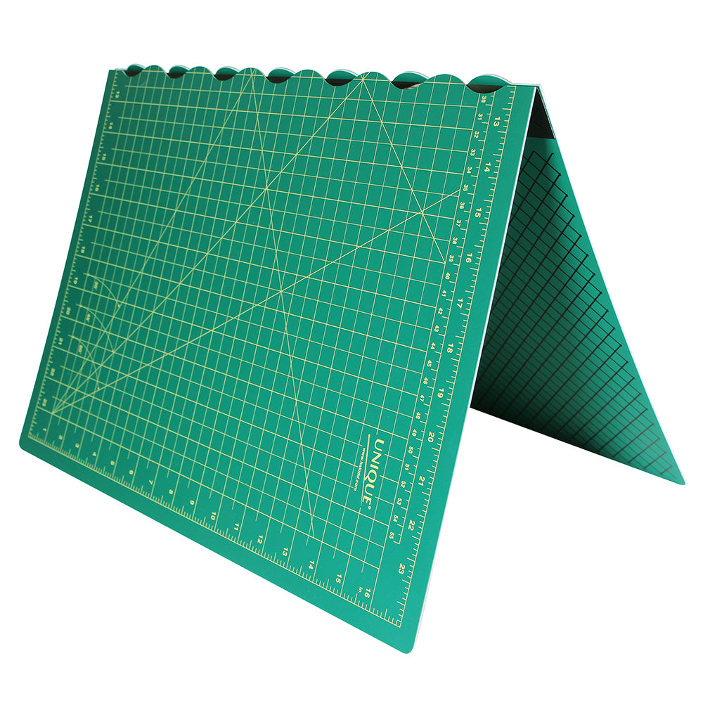 Unique Folding Cutting Mat | 17" x 24"
