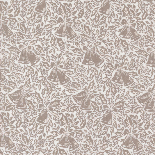 Berry and Pine | Snow