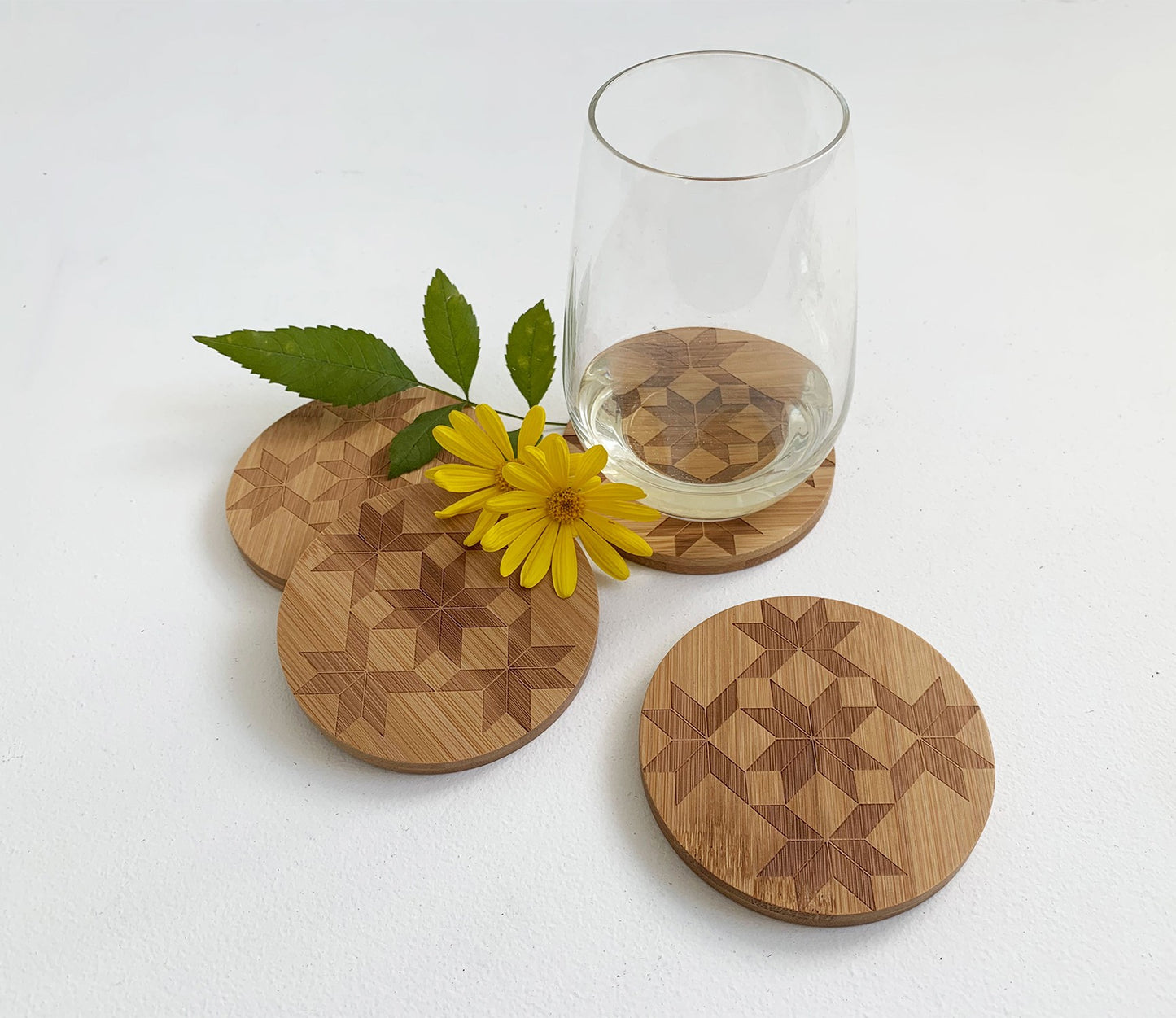Bamboo Coasters | Stars & Cubes - Round