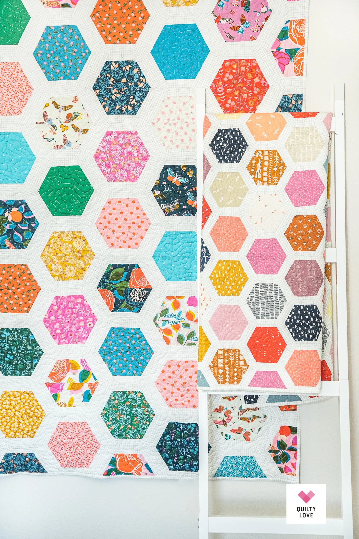 Quilty Love | Hexie Framed Quilt Pattern